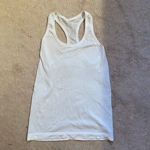 Lululemon White Tanktop